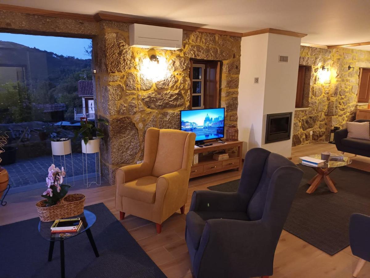 Vila Casa De Ferrapilhe Paranhos  Exteriér fotografie