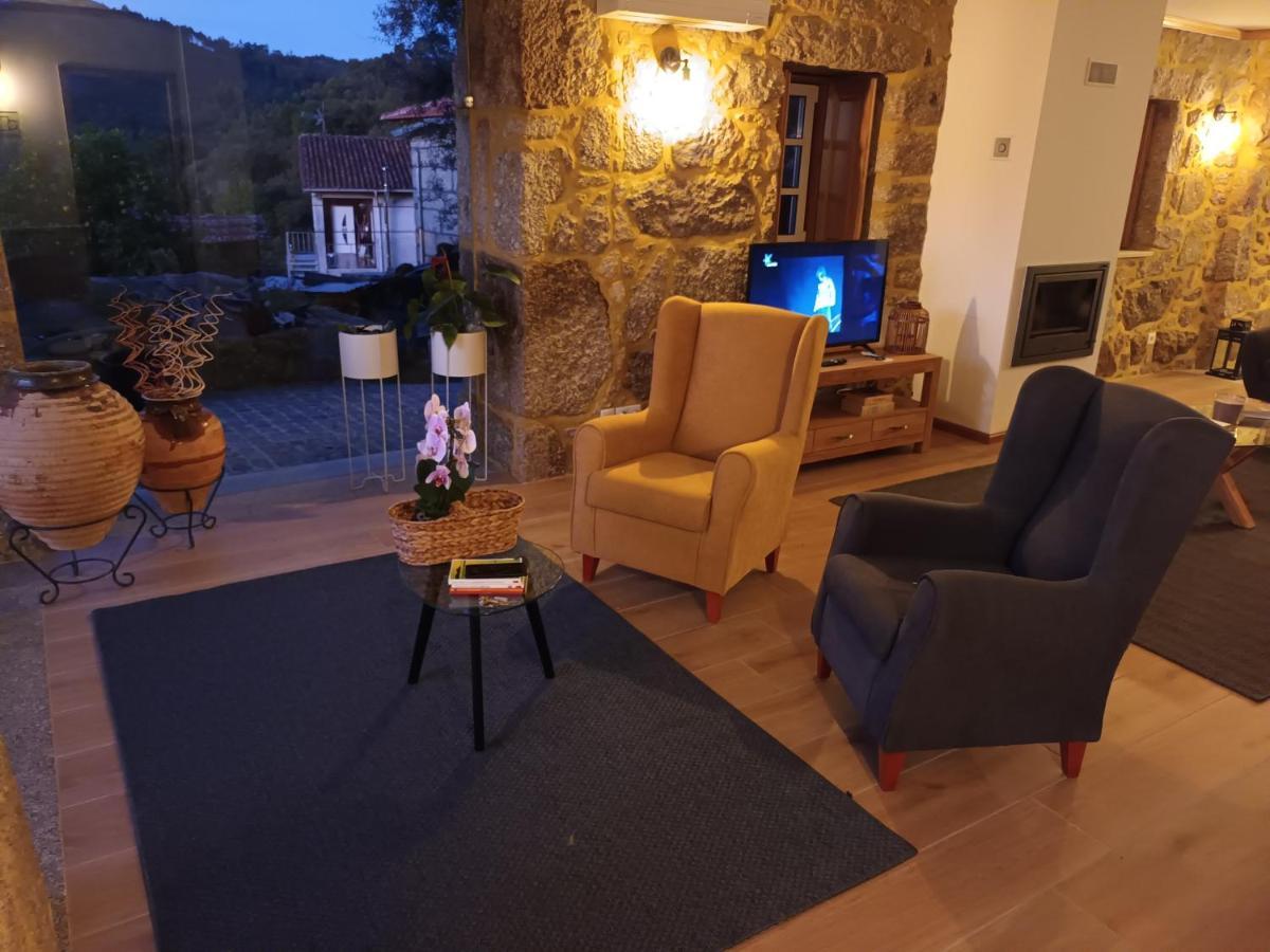 Vila Casa De Ferrapilhe Paranhos  Exteriér fotografie